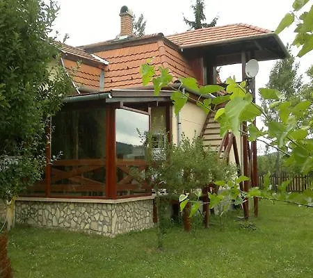 Pensionat Folyoka Vendeghaz 3*