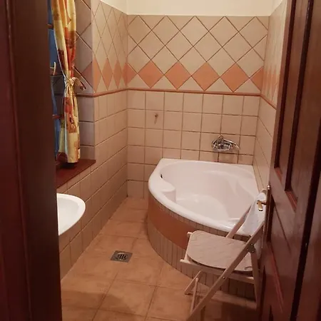 Folyoka Vendeghaz Pensionat Egyházasgerge