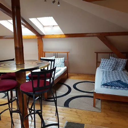 Folyoka Vendeghaz 3* Egyházasgerge